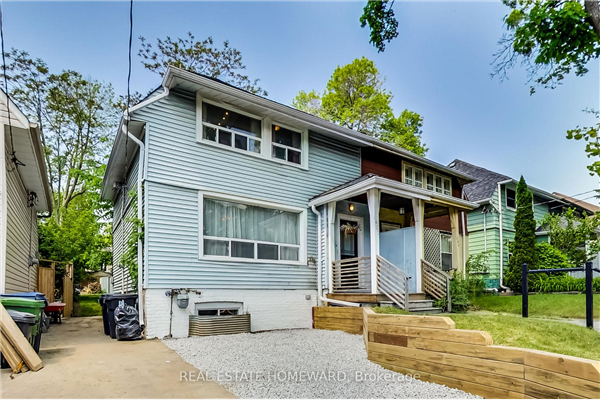 402 Coxwell Ave, Toronto