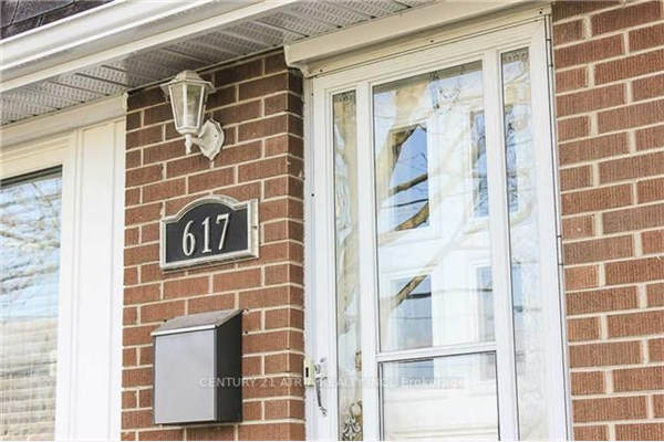 617 Gibb St, Oshawa