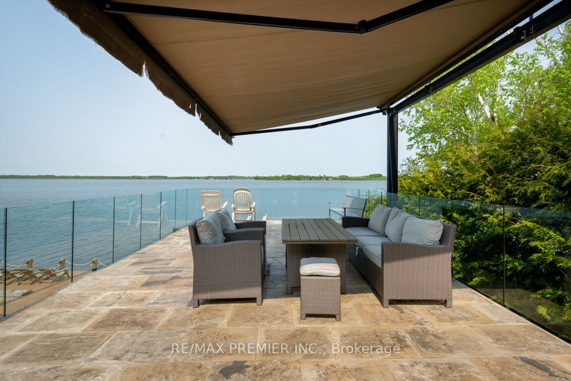 424 Fralicks Beach Rd
