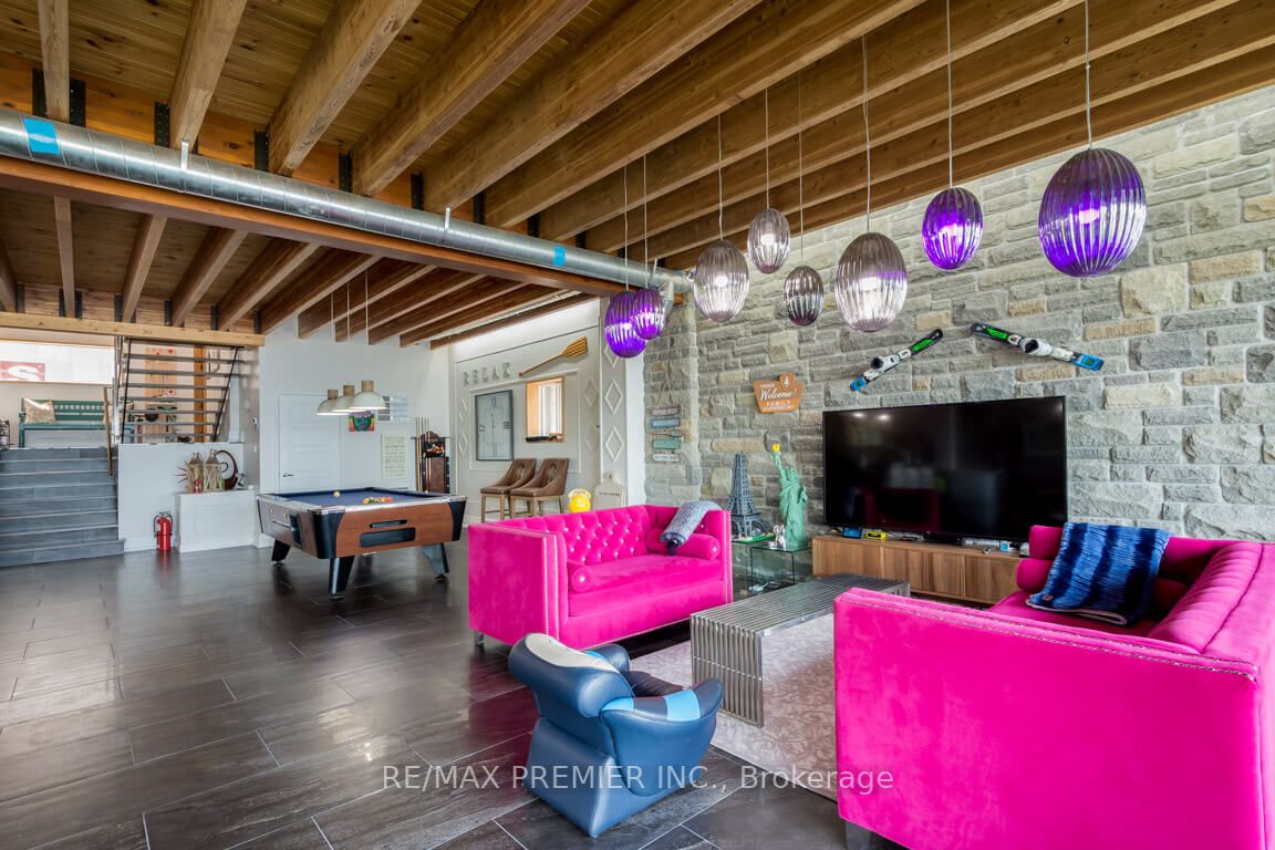 424 Fralicks Beach Rd