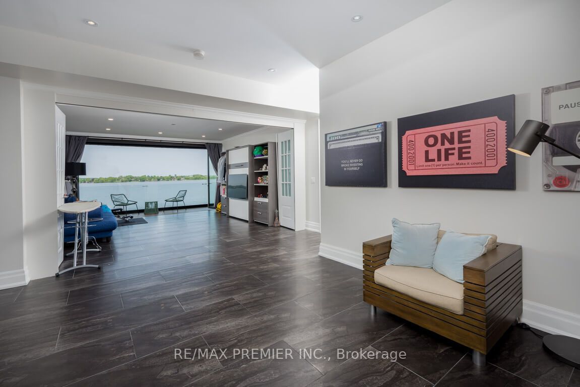 424 Fralicks Beach Rd