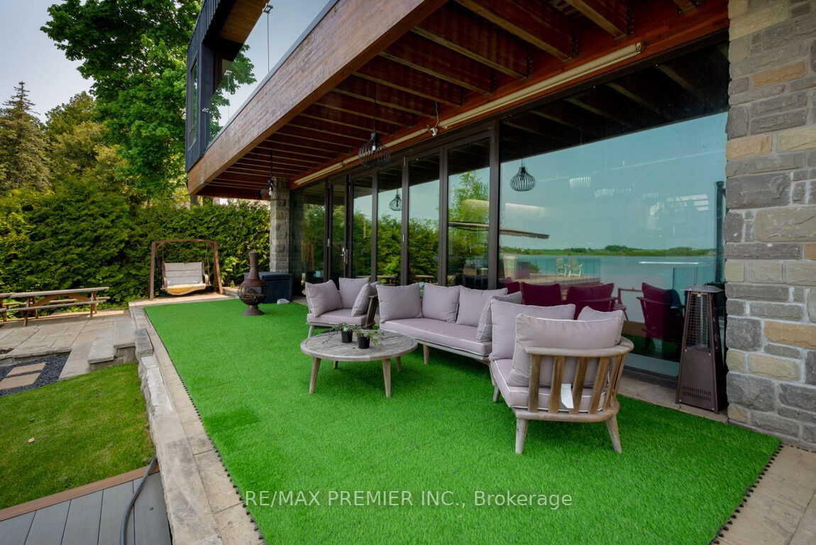 424 Fralicks Beach Rd