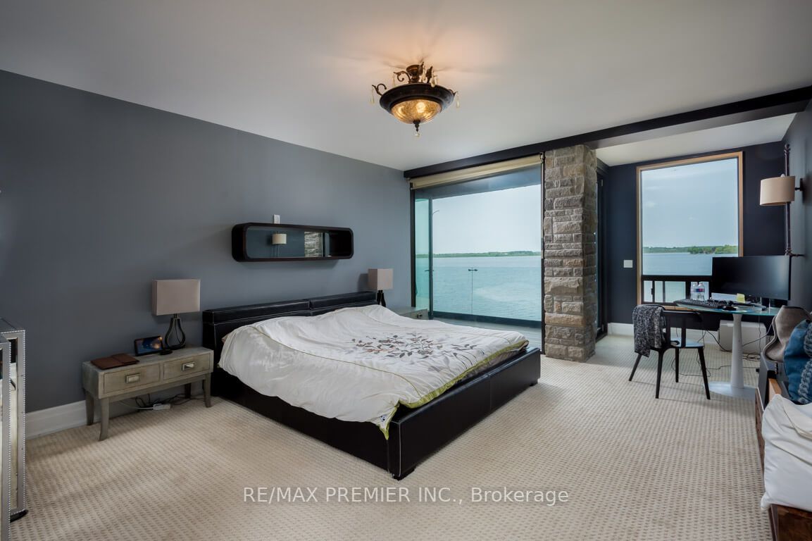 424 Fralicks Beach Rd
