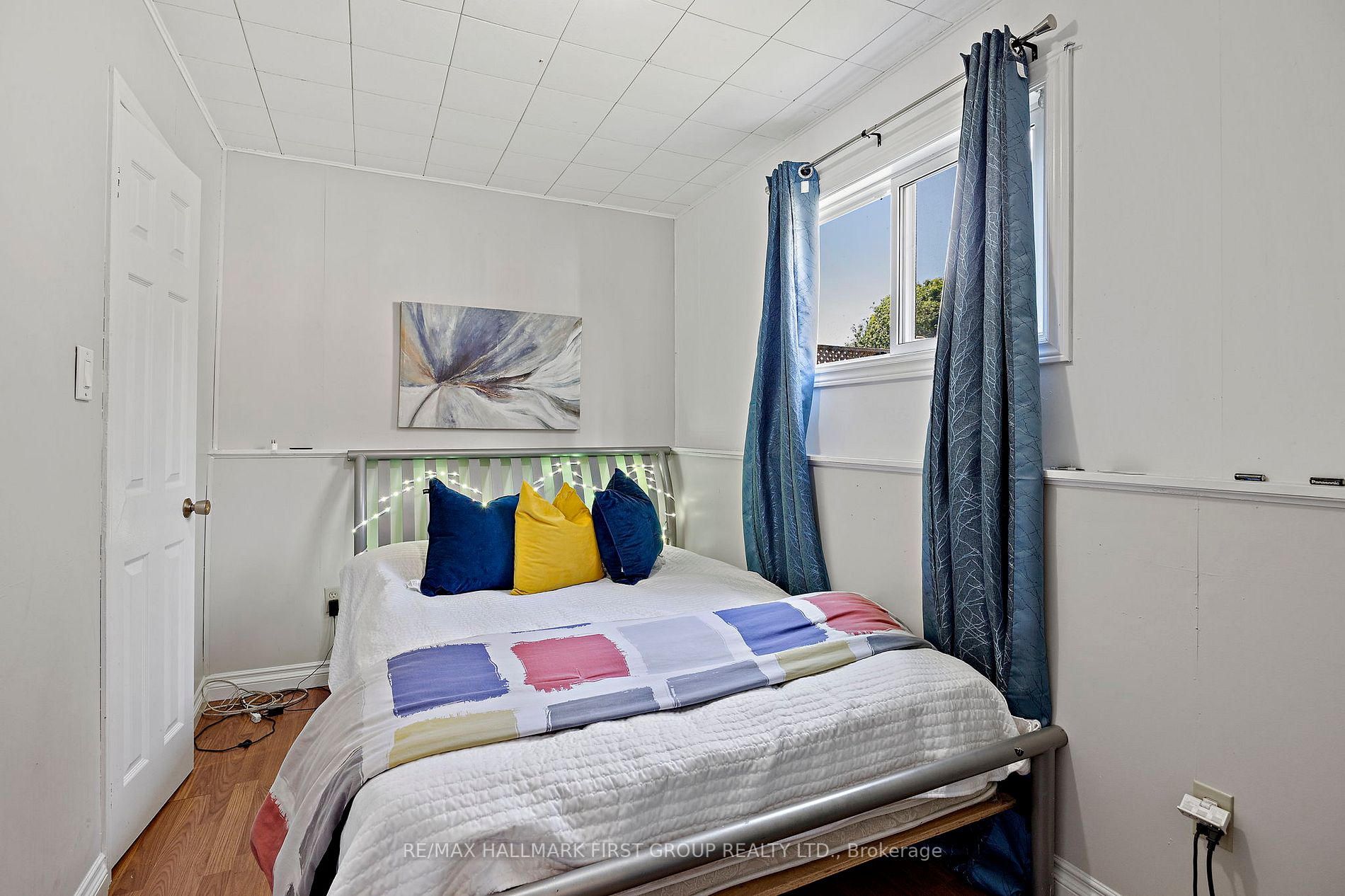 4 Orchard Park Dr