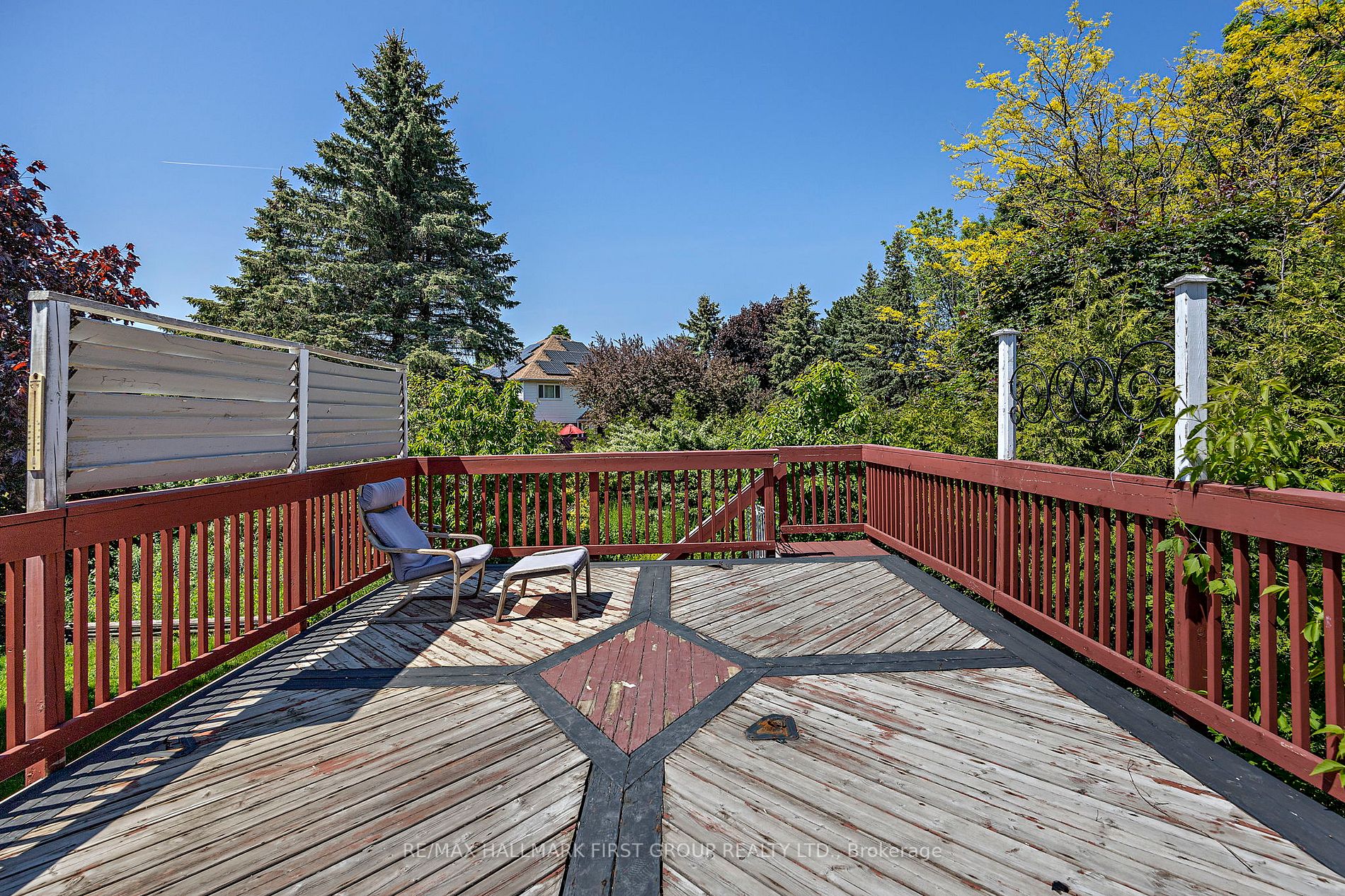 4 Orchard Park Dr