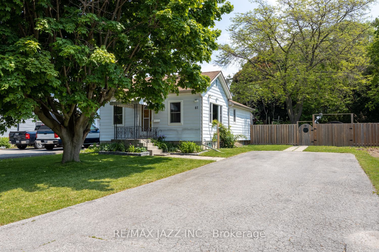 Listing E6084440 - Large Photo # 1