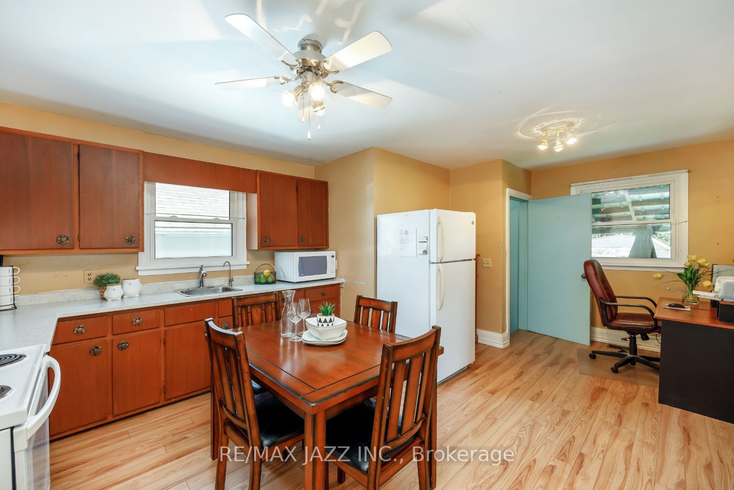 Listing E6084440 - Large Photo # 9