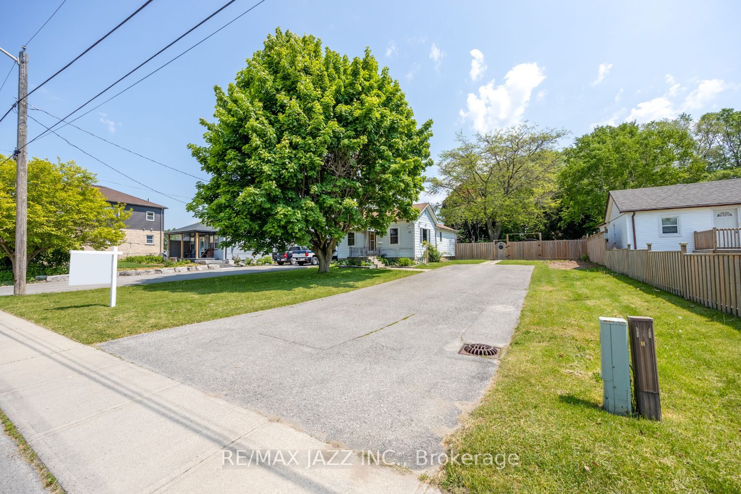 Listing E6084440 - Large Photo # 3