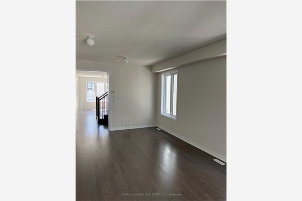 1312 Klondike Dr, Oshawa