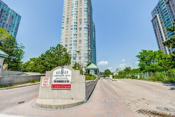 88 Corporate Dr, #1617