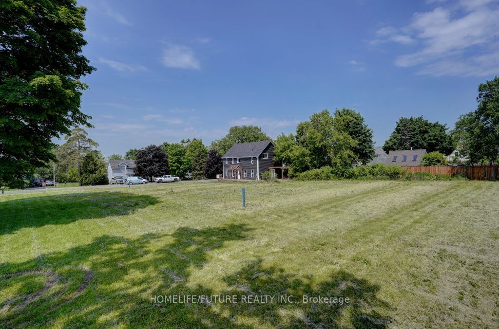 4973 Old Brock Rd