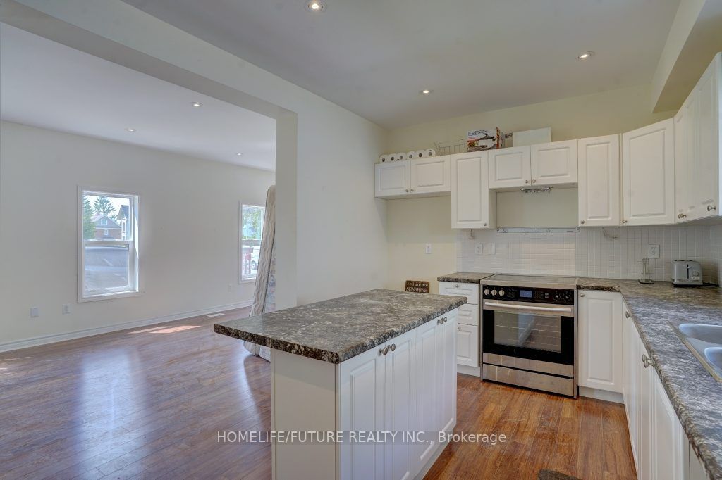4973 Old Brock Rd