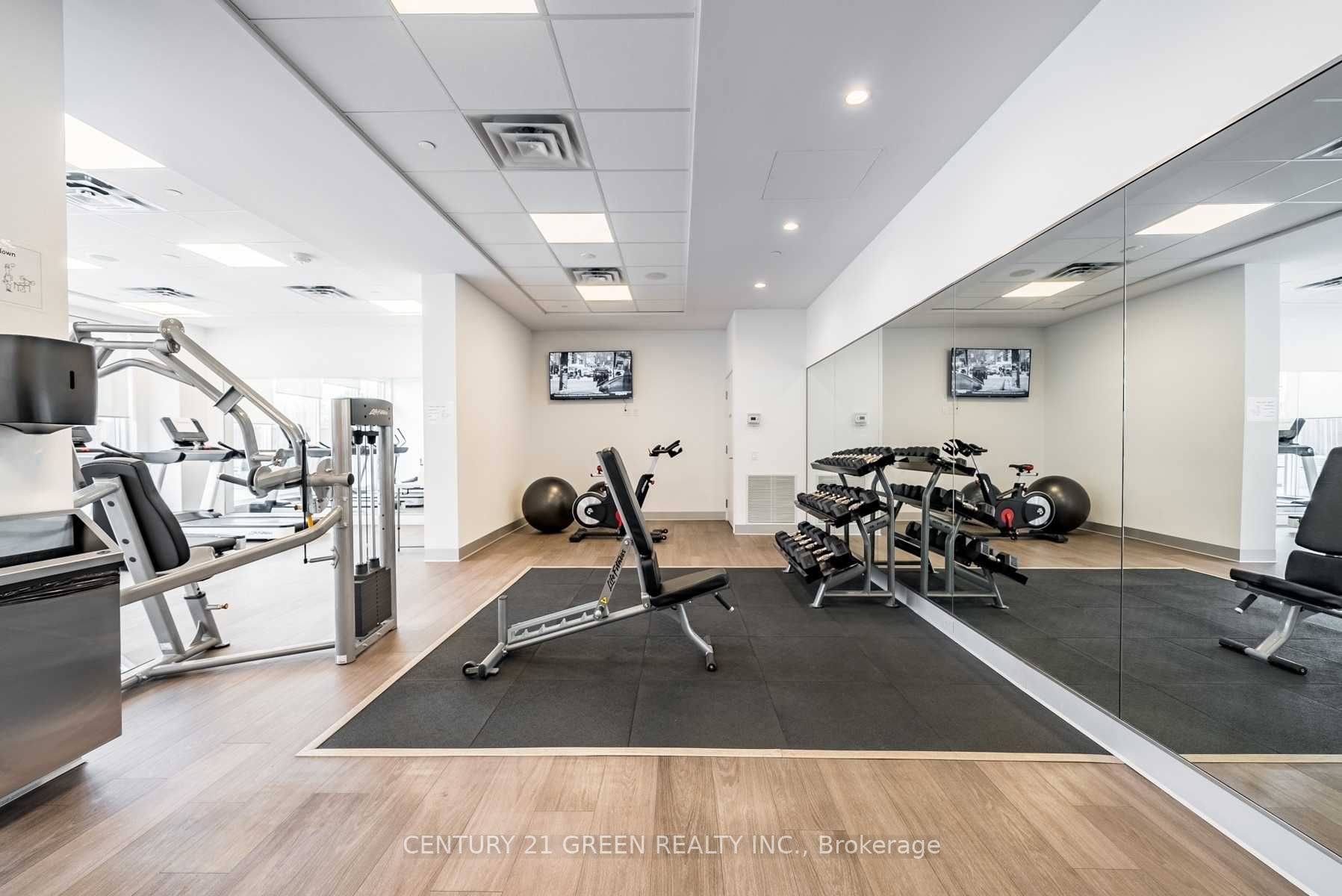 1346 Danforth Rd E, #211