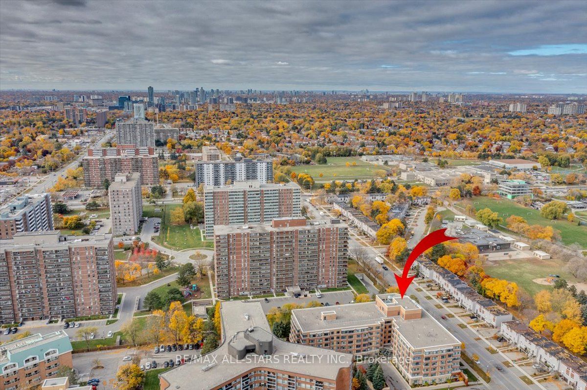 115 Bonis Ave, #413