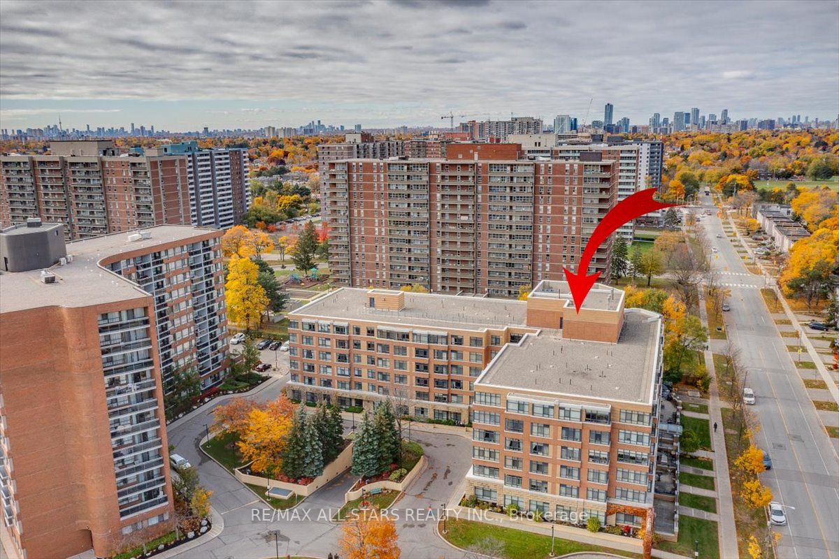 115 Bonis Ave, #413