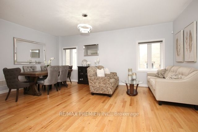 267 Lyle Dr