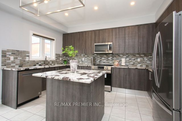 267 Lyle Dr