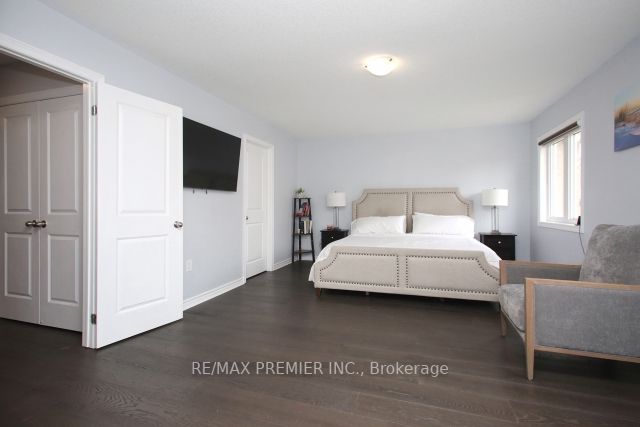 267 Lyle Dr