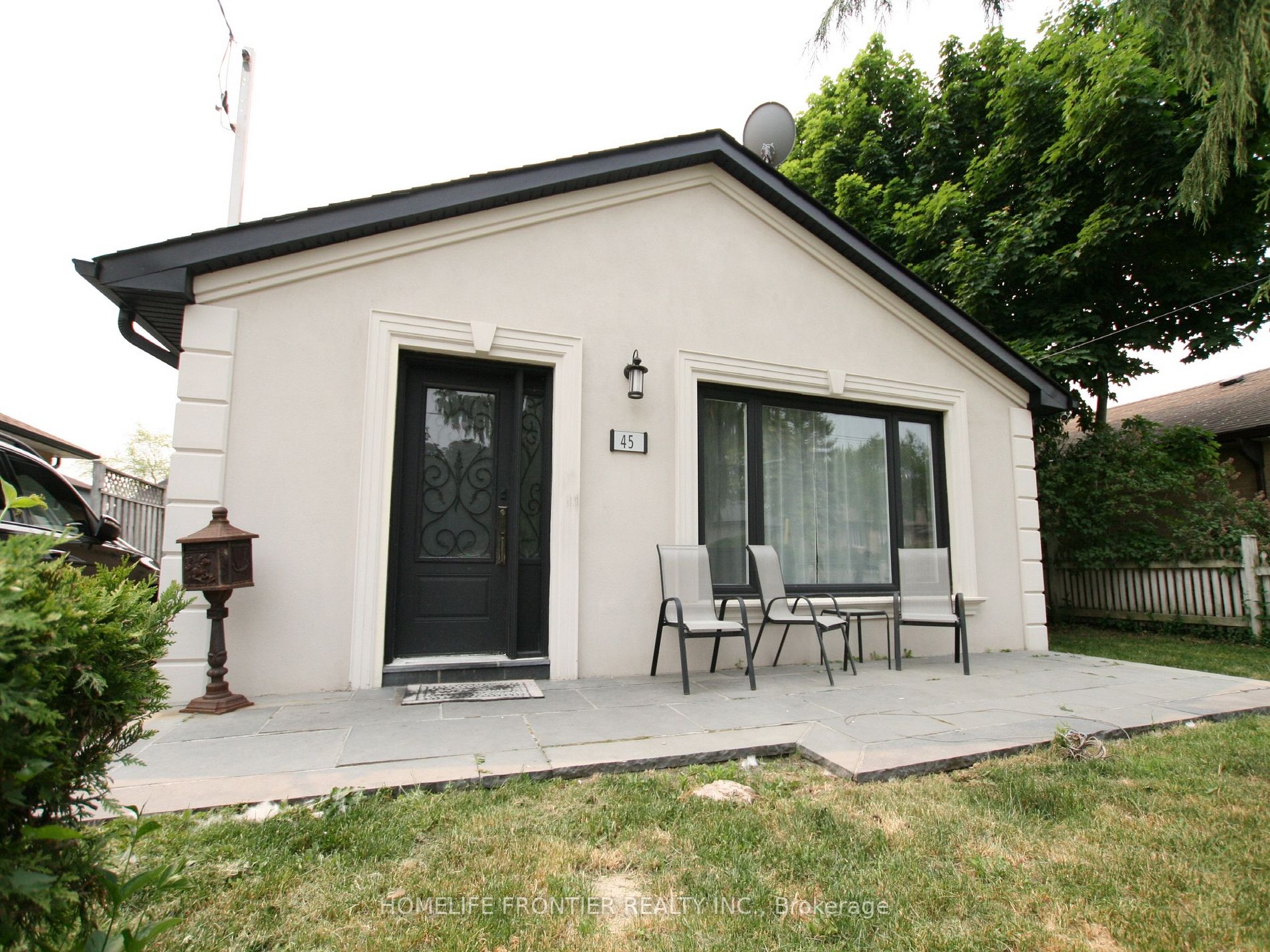 45 Mountland Dr