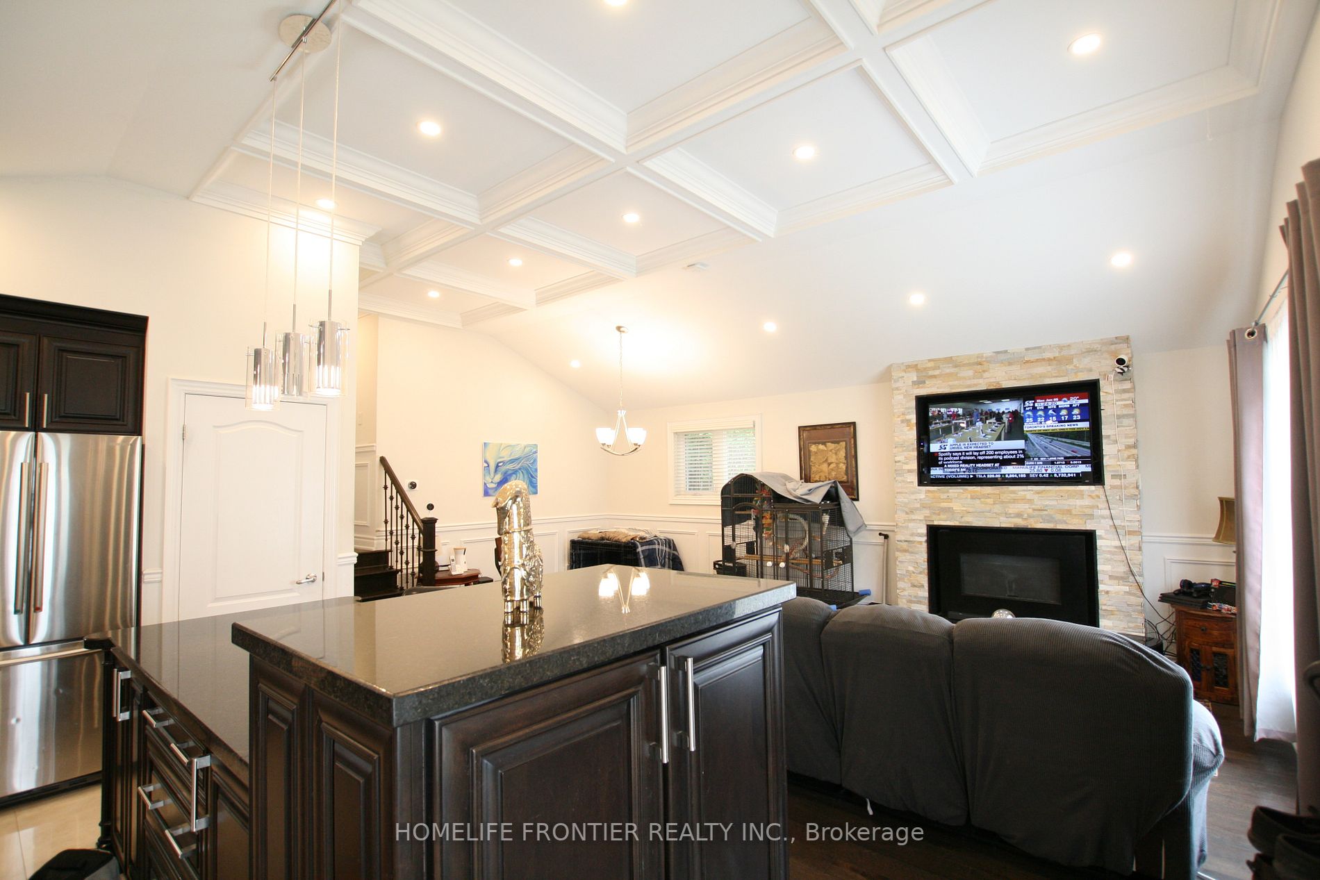 45 Mountland Dr