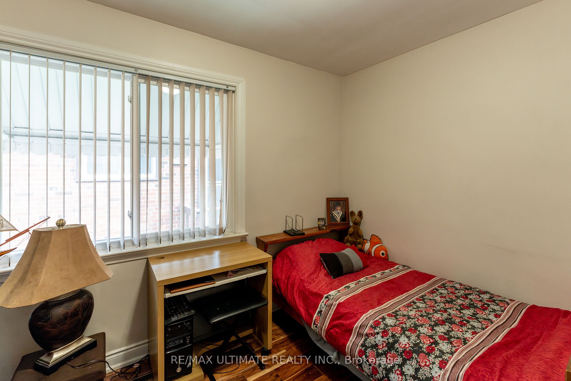28 Clifford Crt
