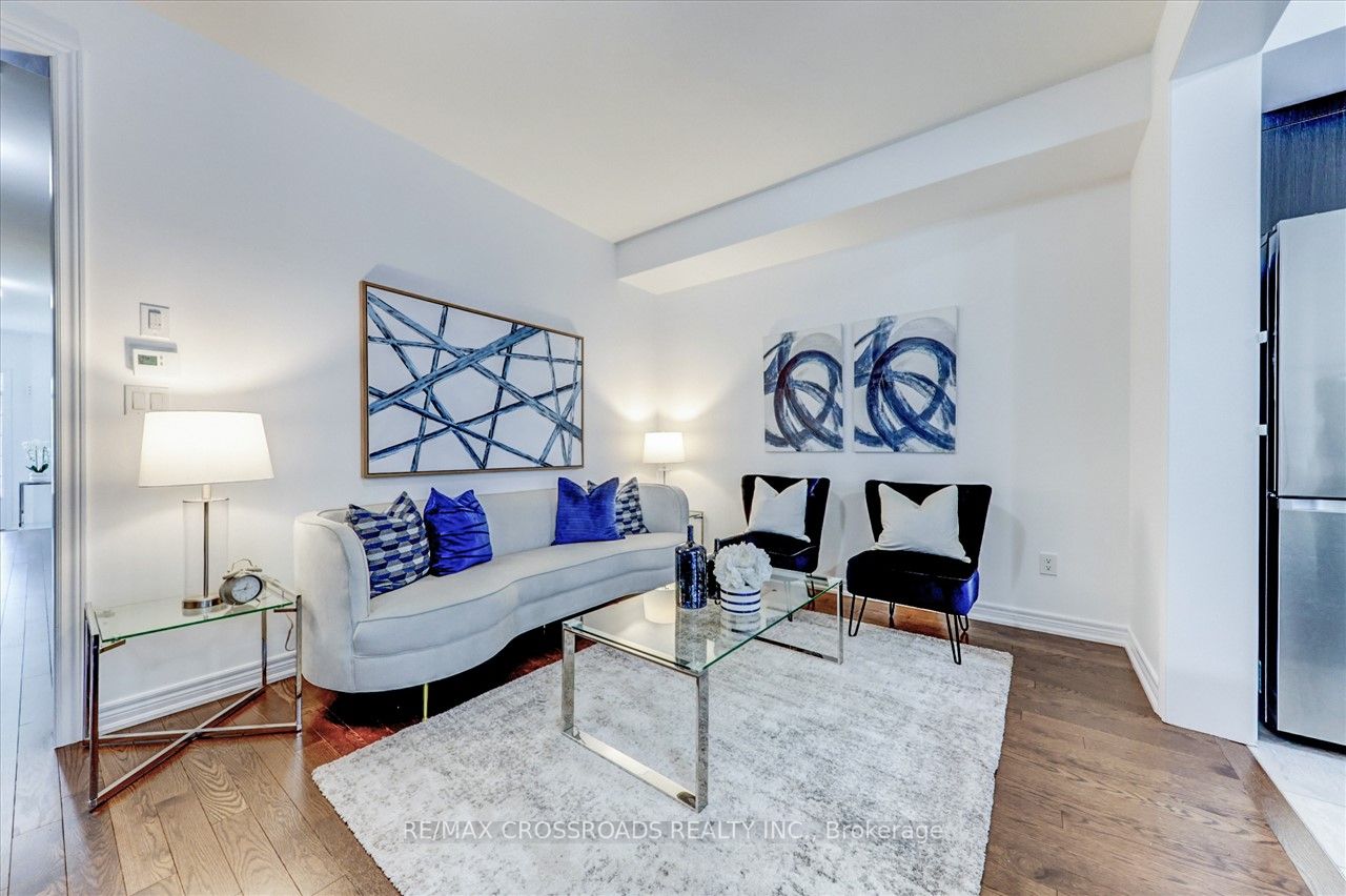 2429 Florentine Place