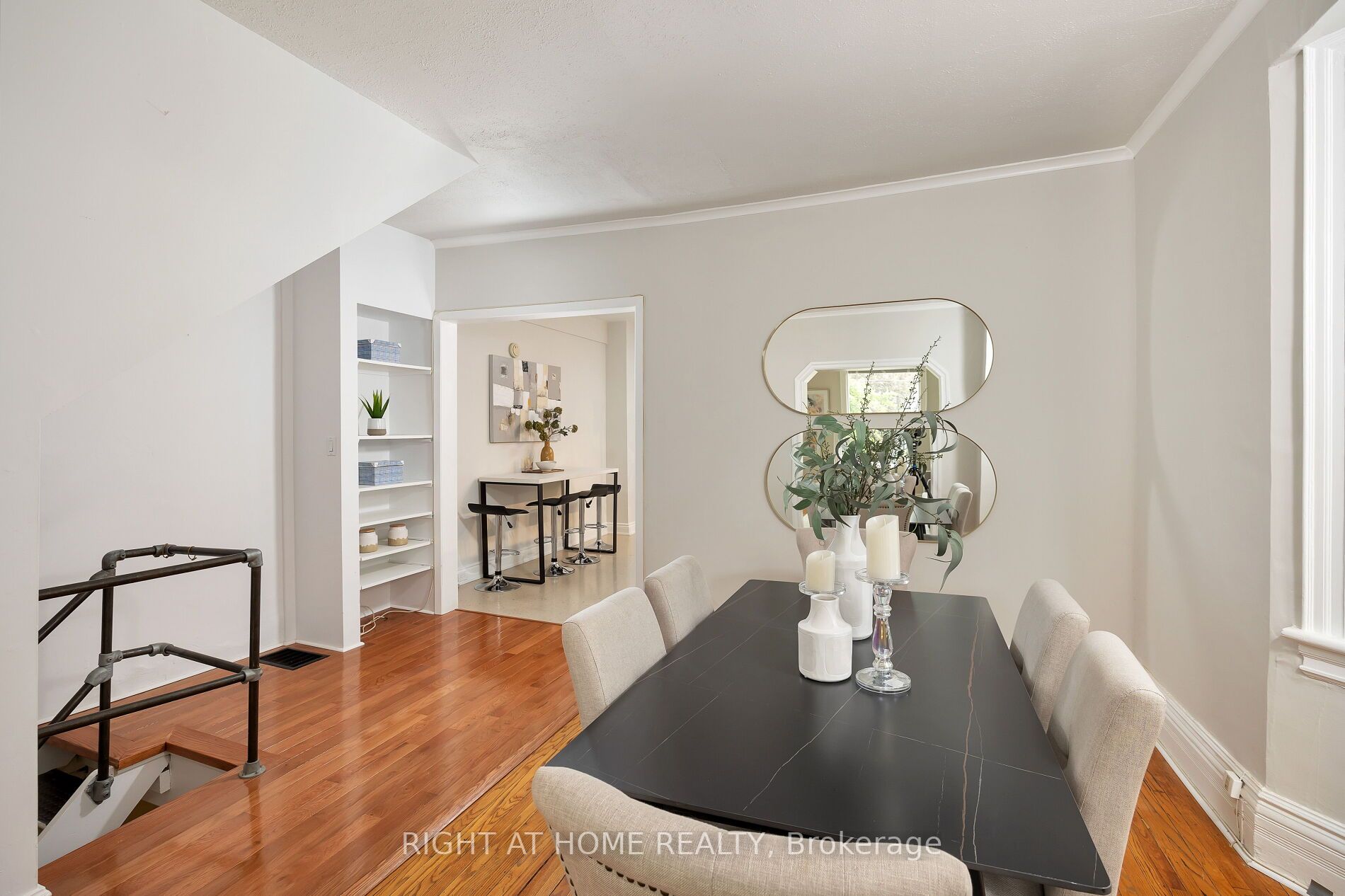 140 Riverdale Ave