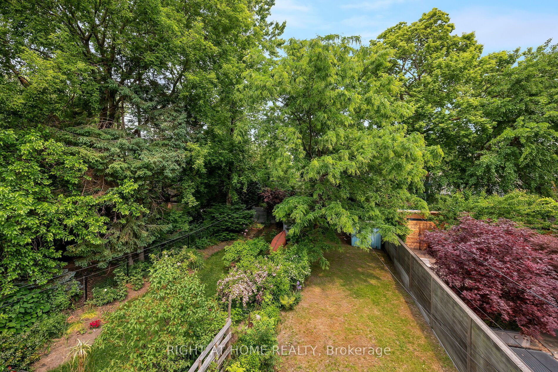 140 Riverdale Ave
