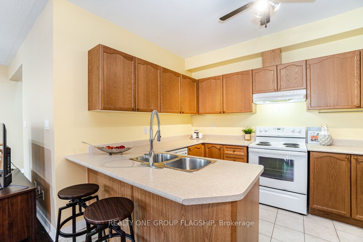 6 Naylor Lane, #85