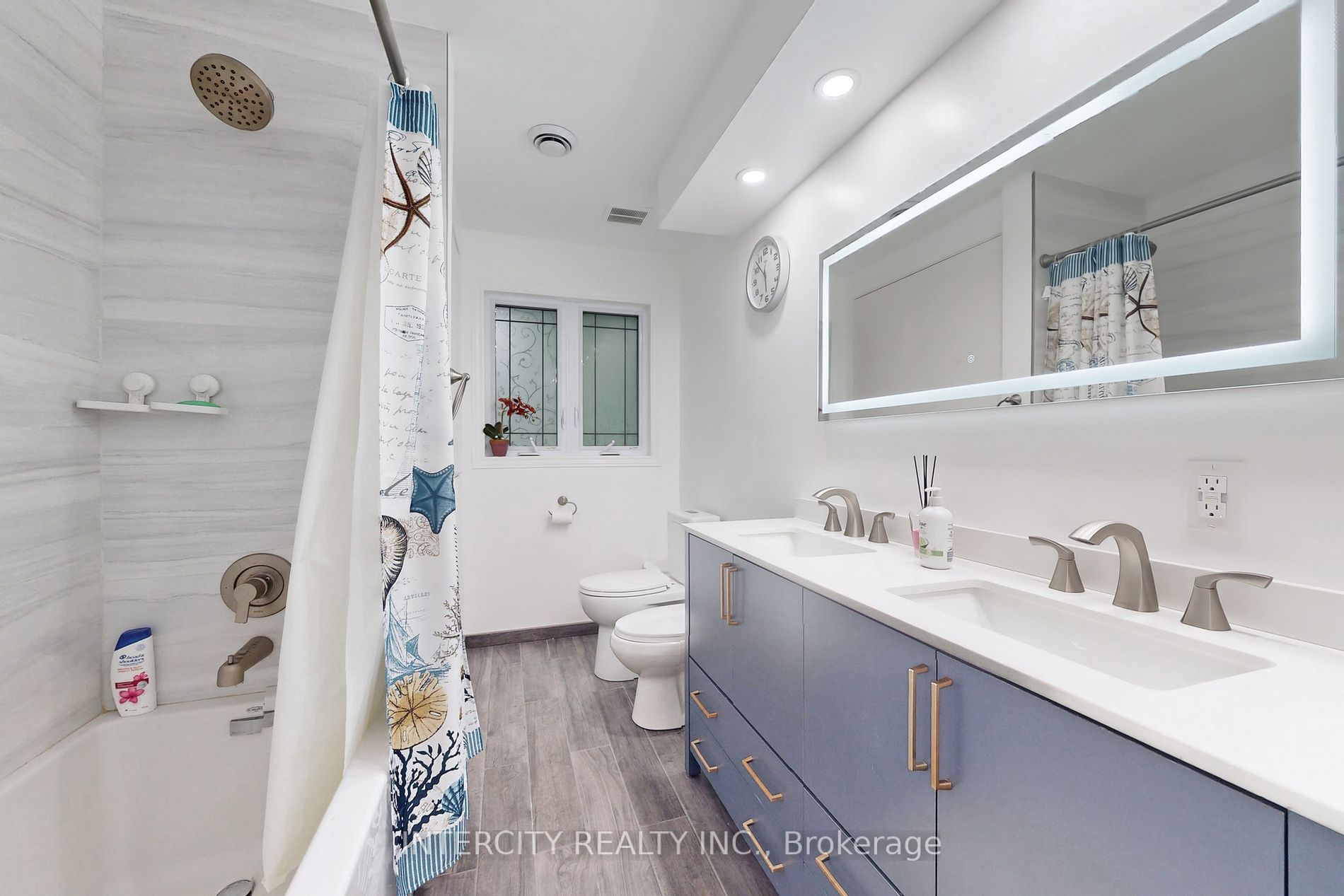 3505 Cochrane Street