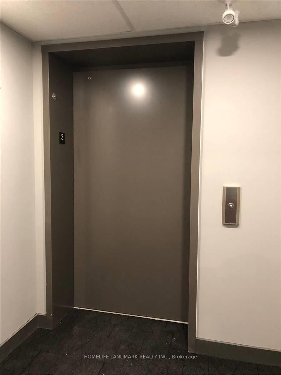 2100 Bridletowne Circ, #303