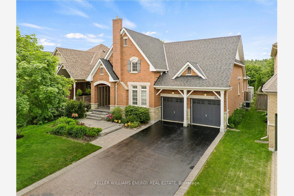 1377 Maddock Dr, Oshawa