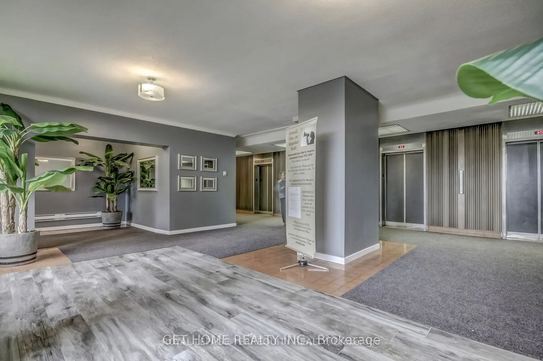 1 Massey Sq, #404