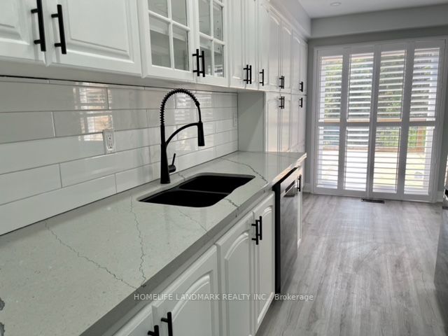 157 Murison Blvd