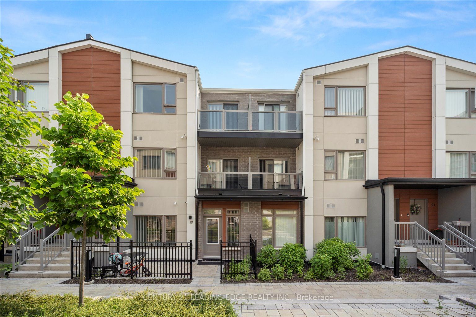 70 Orchid Place Dr, #19