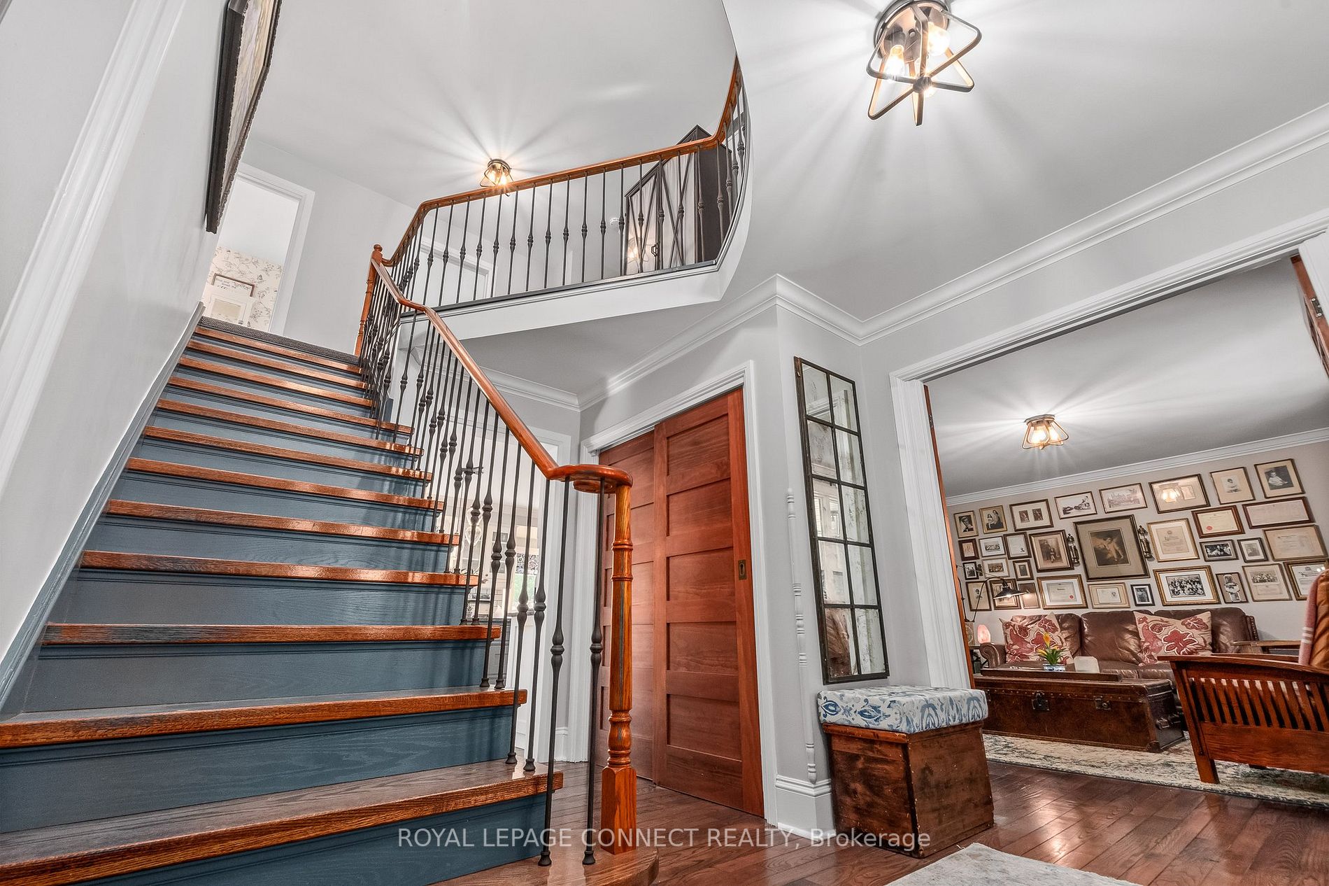 40 Hurd St