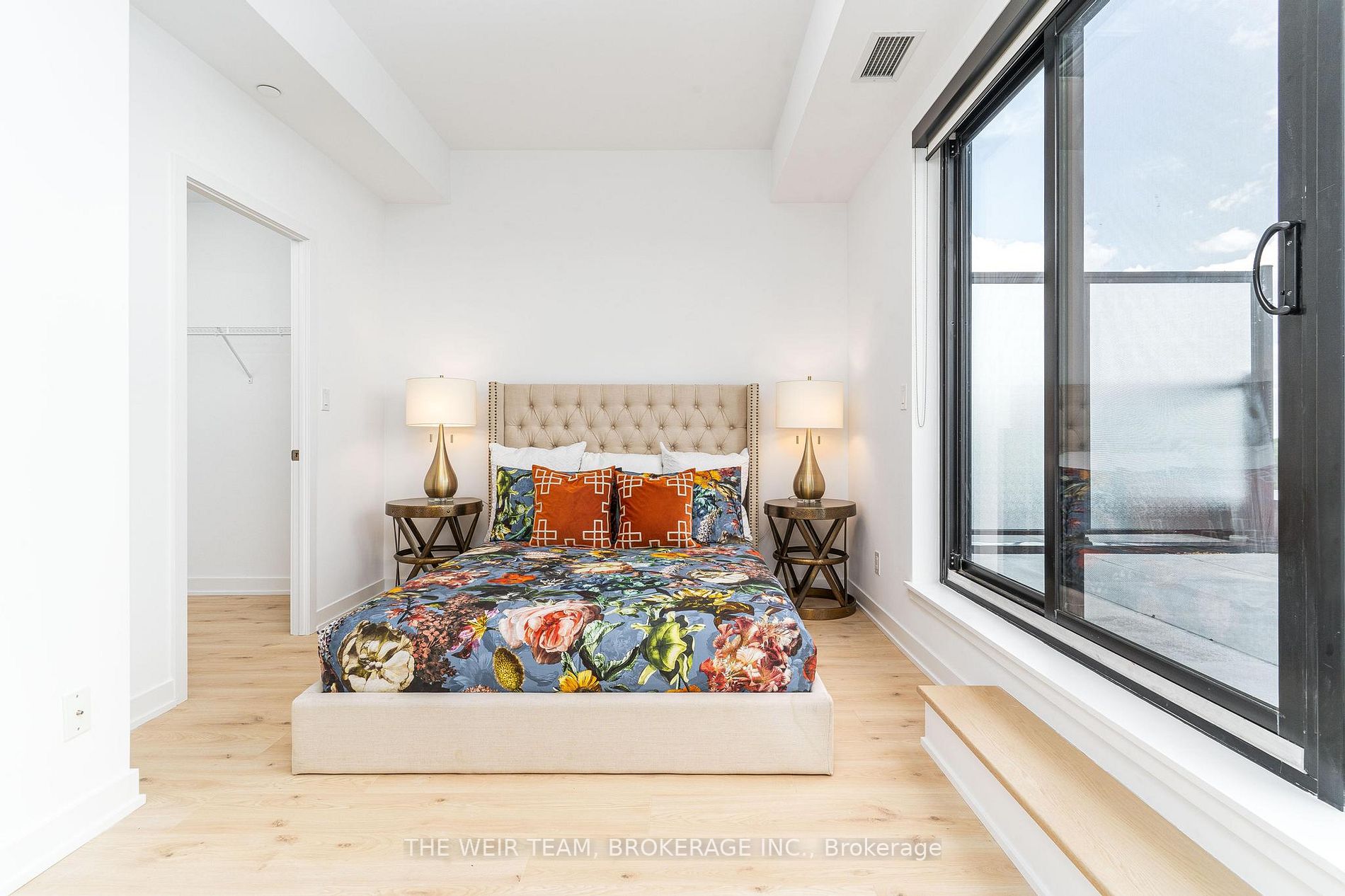 2799 Kingston Rd, #902