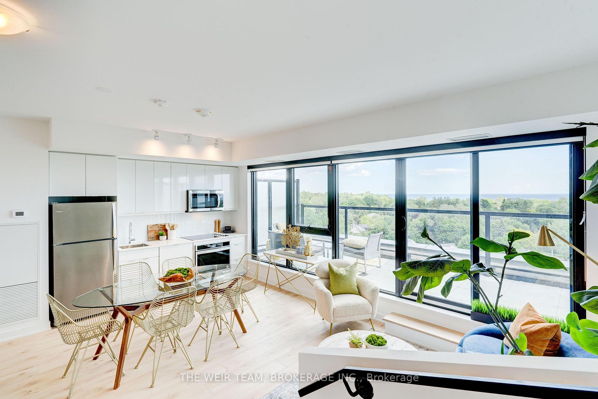 2799 Kingston Rd, #902