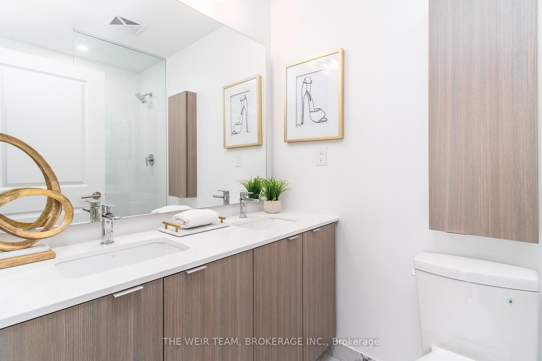 2799 Kingston Rd, #902