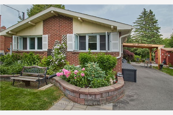 547 Brentwood Ave, Oshawa