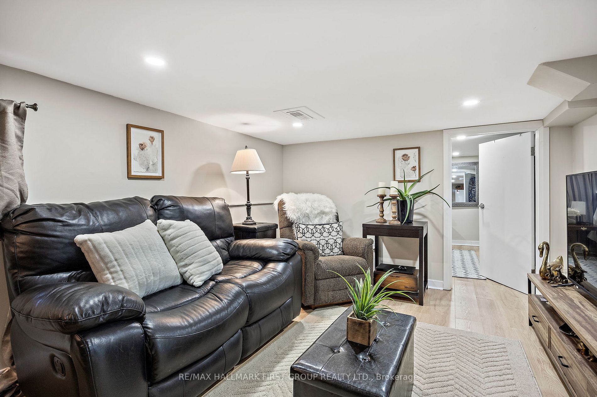 201 Ritson Rd S