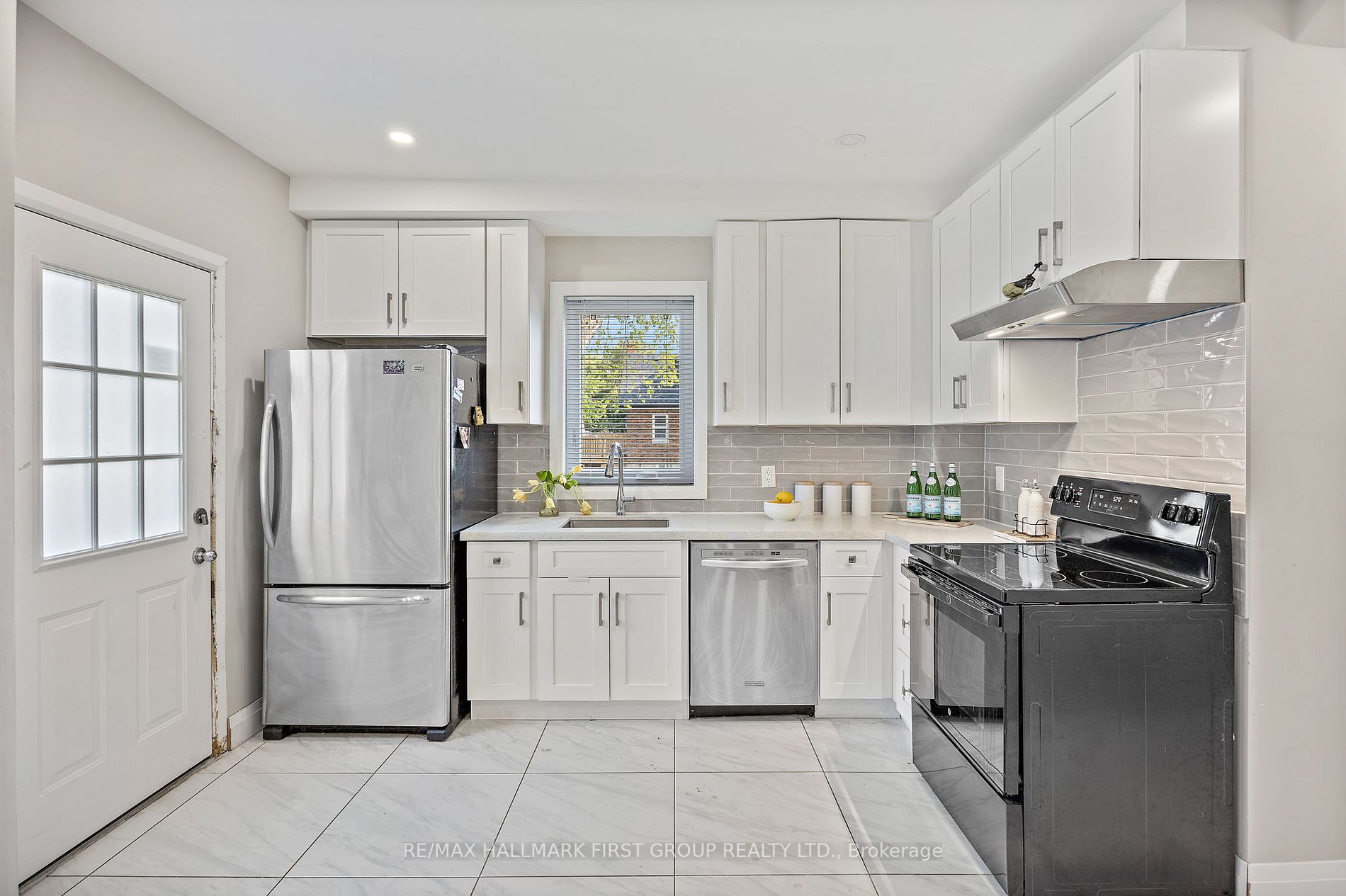 201 Ritson Rd S