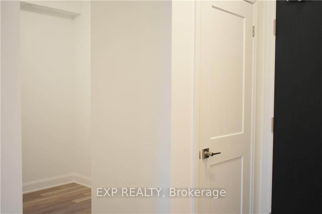 50 Lakebreeze Dr, #225