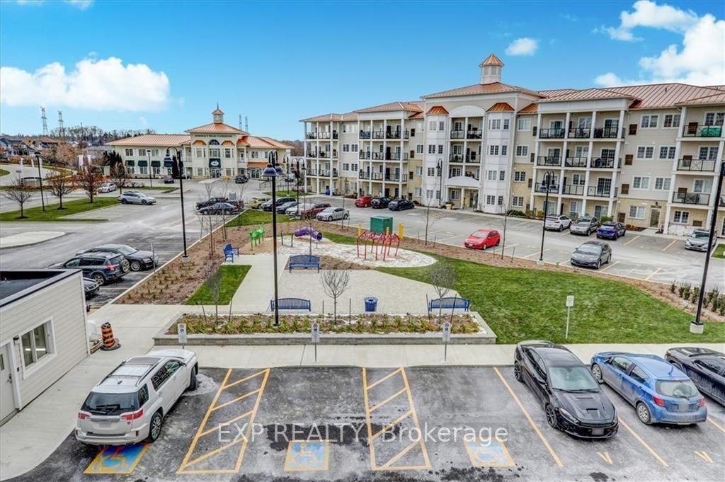 50 Lakebreeze Dr, #225