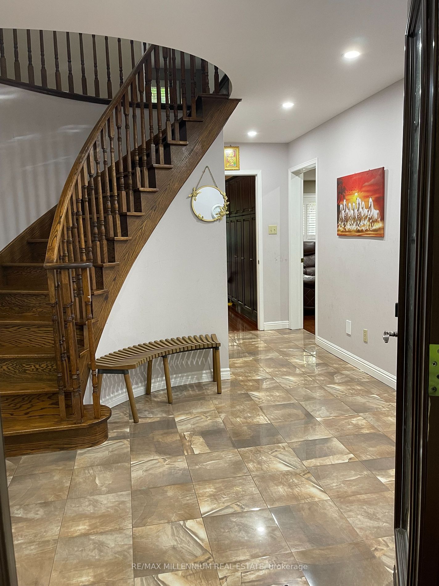 2388 Wildwood Crescent