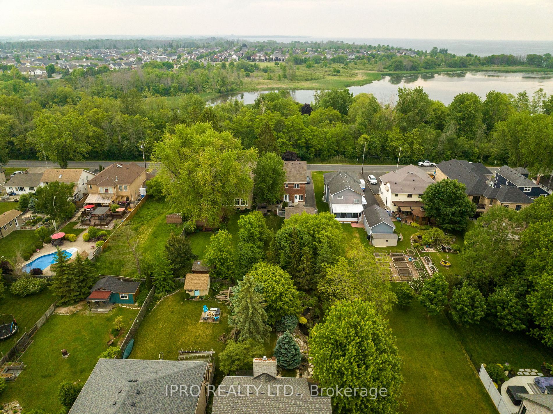 485 Maple Ave
