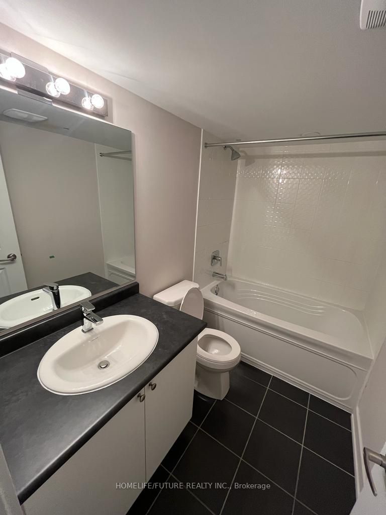 400 Finch Avenue, #37