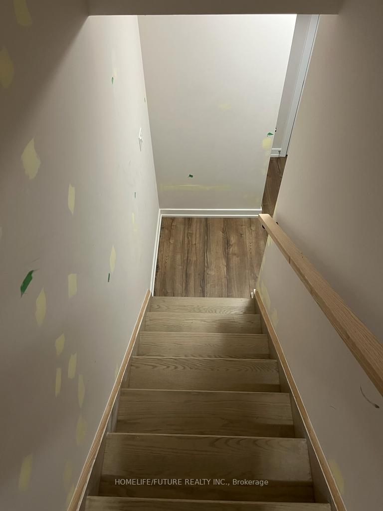 400 Finch Avenue, #37