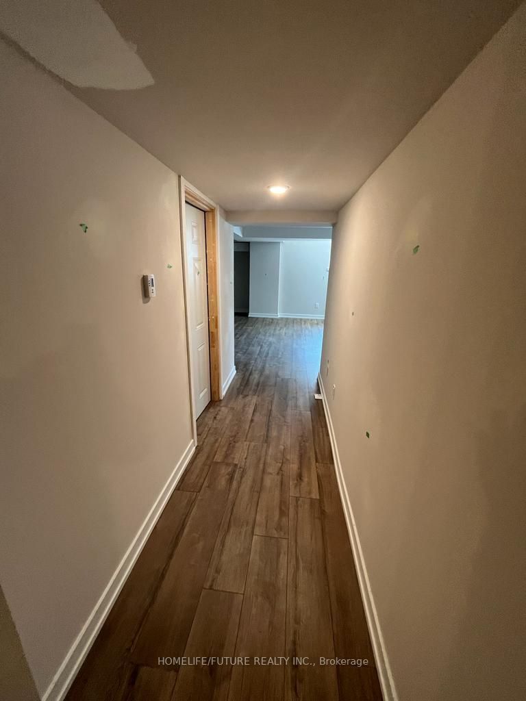 400 Finch Avenue, #37