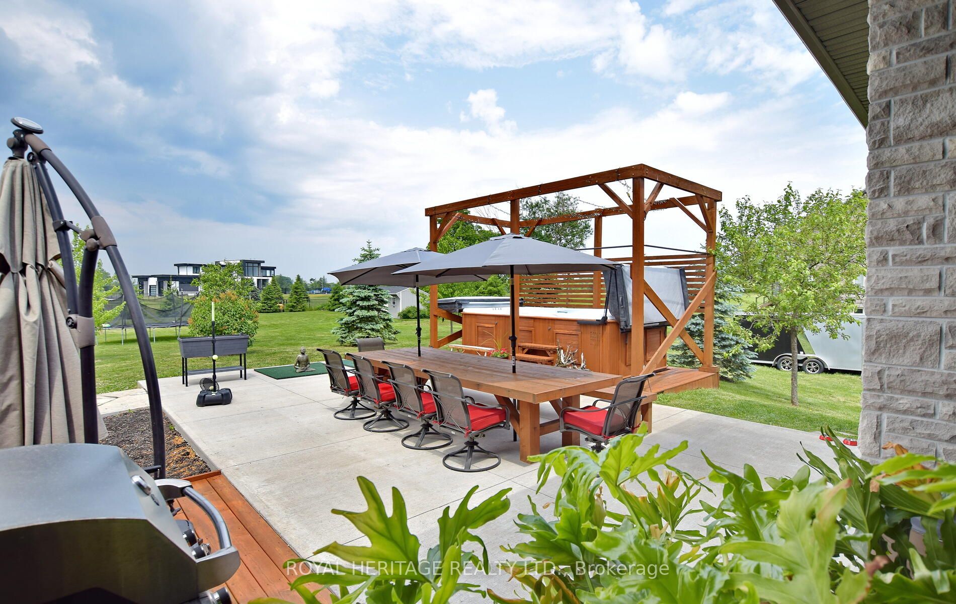 111 Cawkers Cove Rd